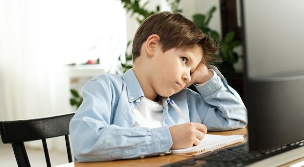 Boarding School vs Day School vs Home Schooling - How Boarding School Stands Out