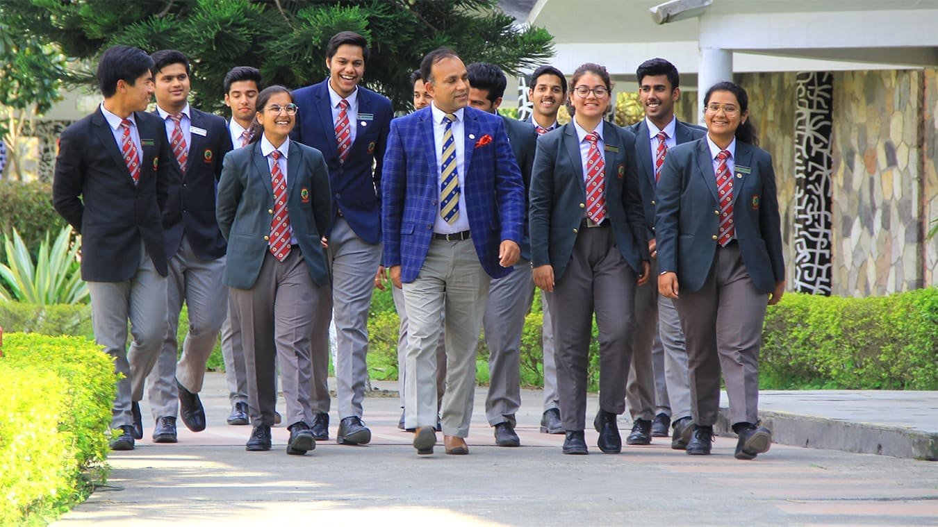 Why Choose a Co-Ed Boarding School for Your Child’s Development?